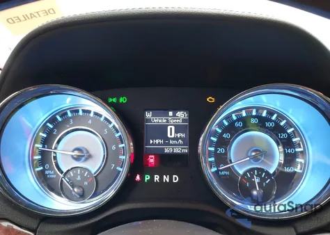 2011 Chrysler 300C z USA, uszkodzony, nr VIN 2C3CA6CT6BH528891